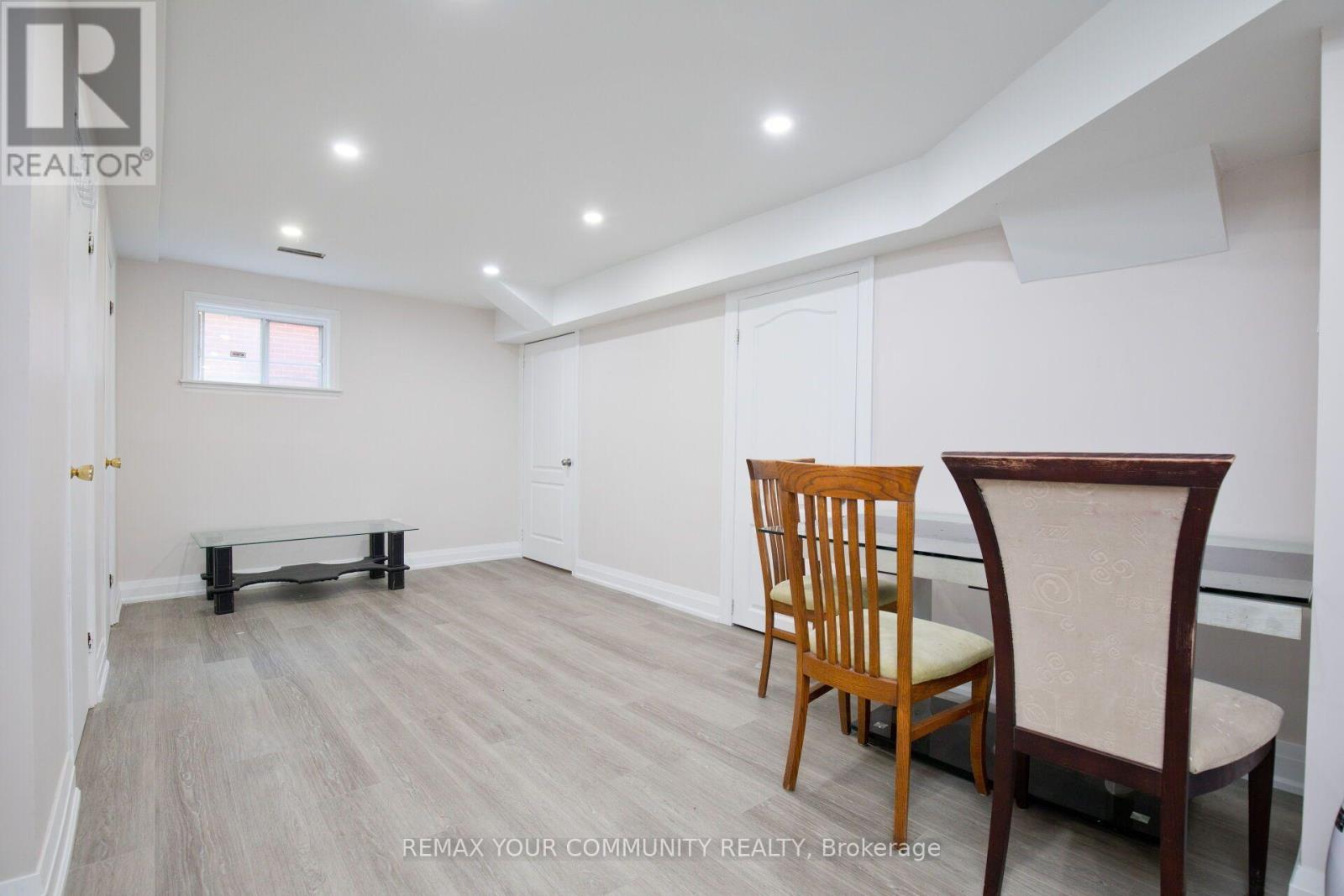 27 Moffatt Avenue, Brampton, ON photo 25