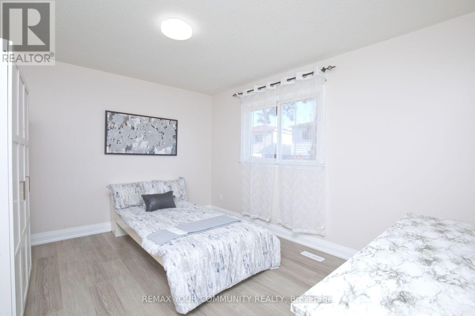 27 Moffatt Avenue, Brampton, ON photo 26