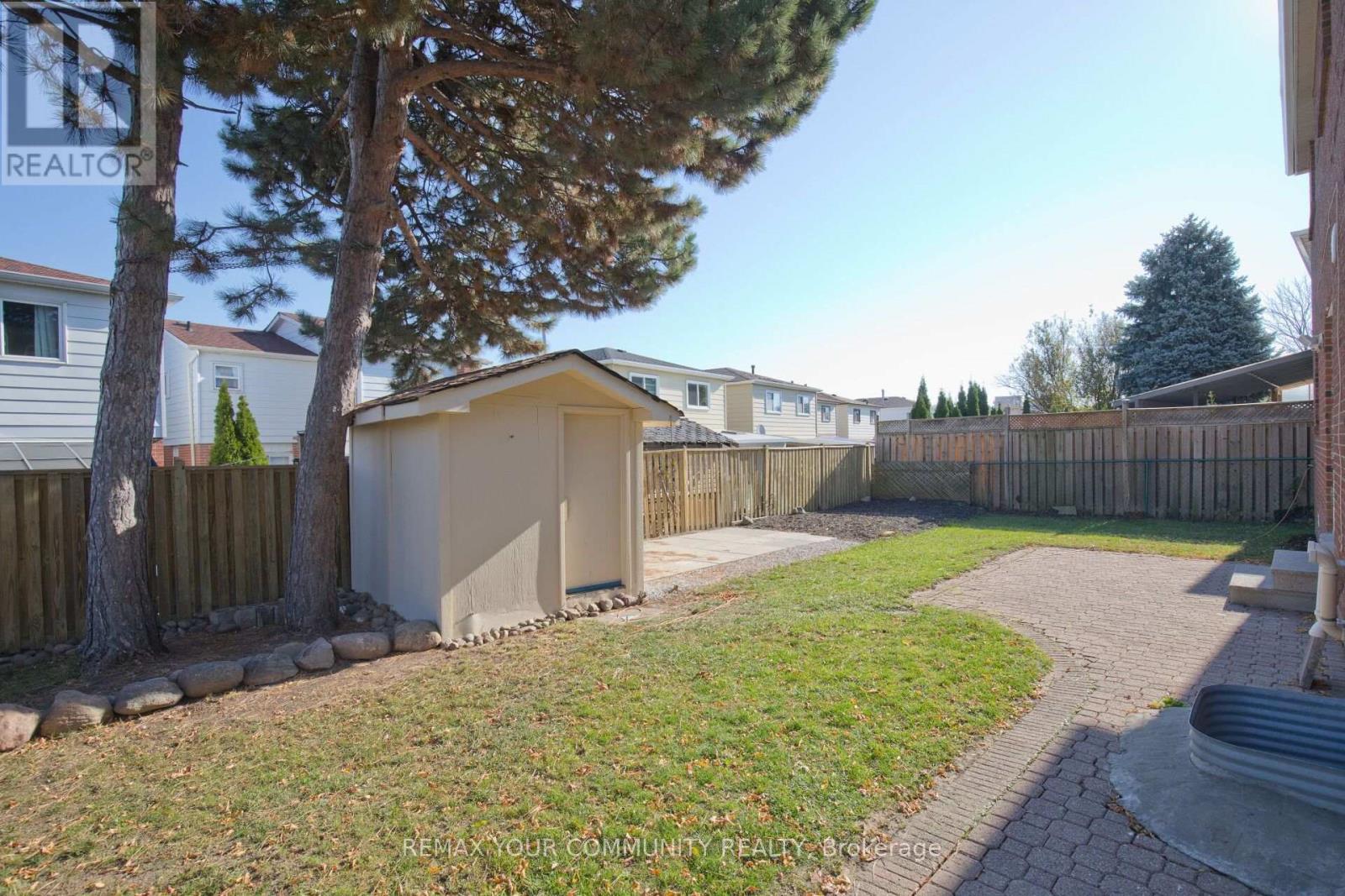 27 Moffatt Avenue, Brampton, ON photo 36