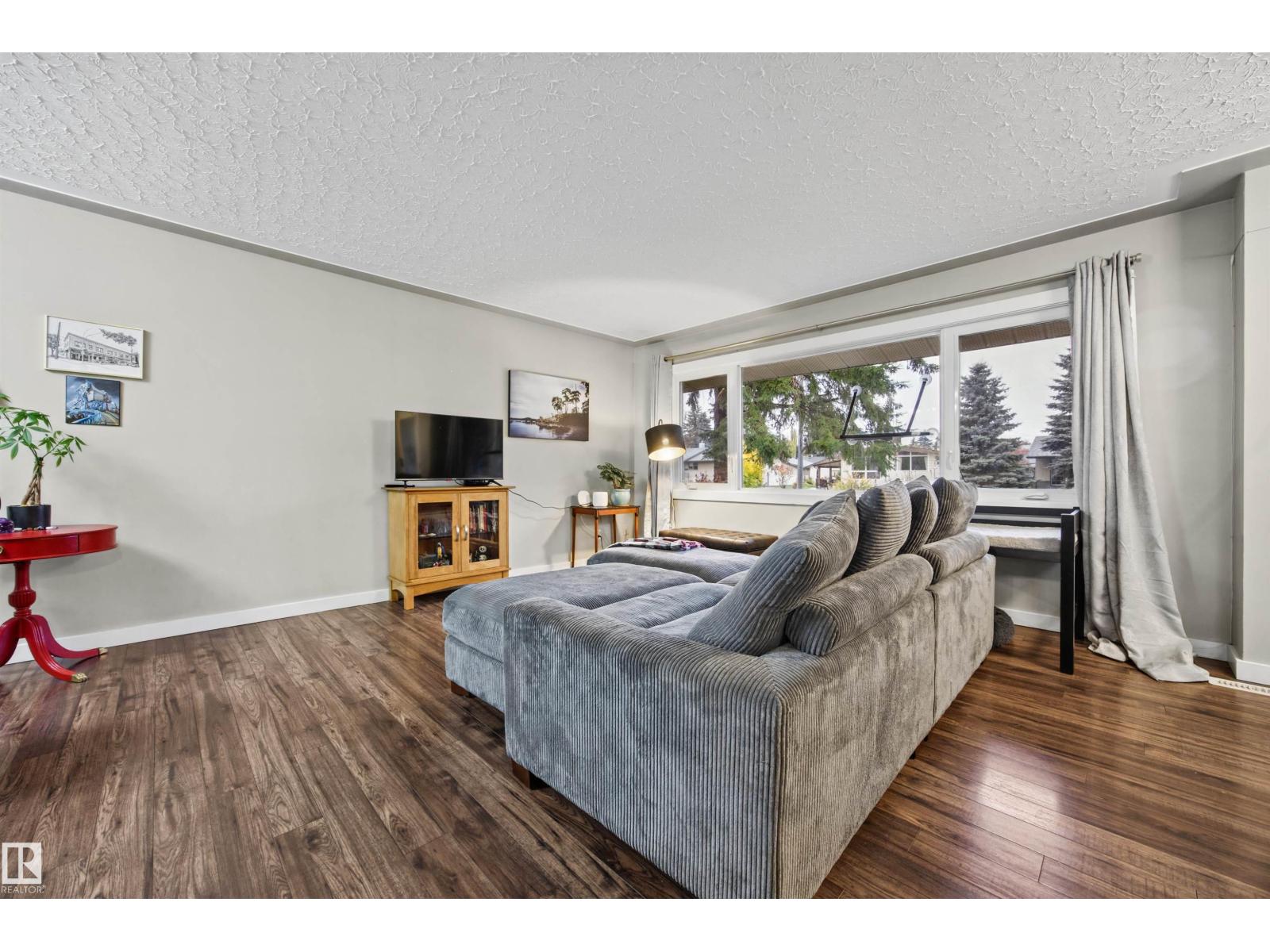 10235 FULTON RD NW, Edmonton — photo 6