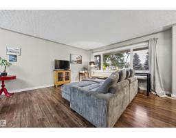 Bedroom 2 - 10235 Fulton Rd Nw, Edmonton, AB T6A3T5 Photo 6