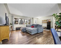 Bedroom 3 - 10235 Fulton Rd Nw, Edmonton, AB T6A3T5 Photo 7