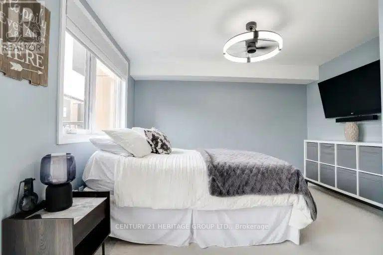 20- 9 R Clintwood Gate Northeast, Toronto, ON photo 12