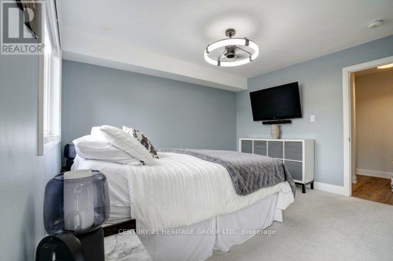 20- 9 R Clintwood Gate Northeast, Toronto, ON photo 15