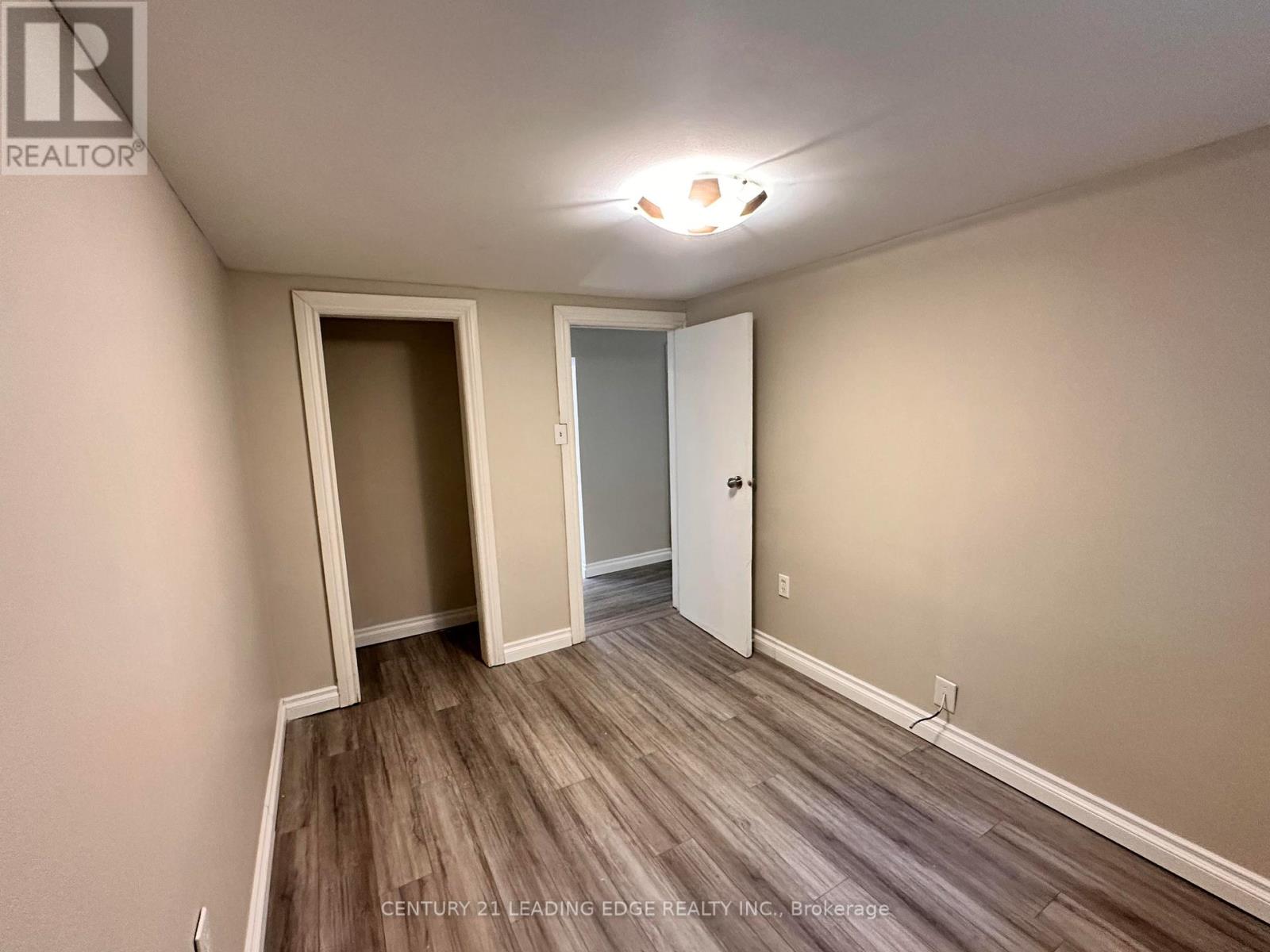 BSMT- 92 Thickson Road North, Whitby, ON photo 7