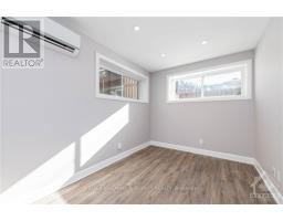 B - 366 Fullerton Avenue, Ottawa, ON K1K1K1 Photo 14