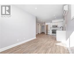 B - 366 Fullerton Avenue, Ottawa, ON K1K1K1 Photo 16