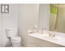 5914 Frontenac Street, Niagara Falls, ON L2G3B2 Photo 8