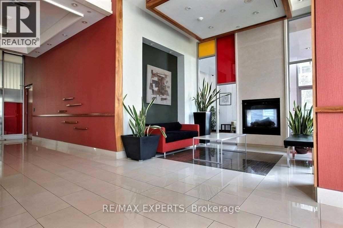 1509 - 30 CANTERBURY PLACE, Toronto (Willowdale West) — photo 4