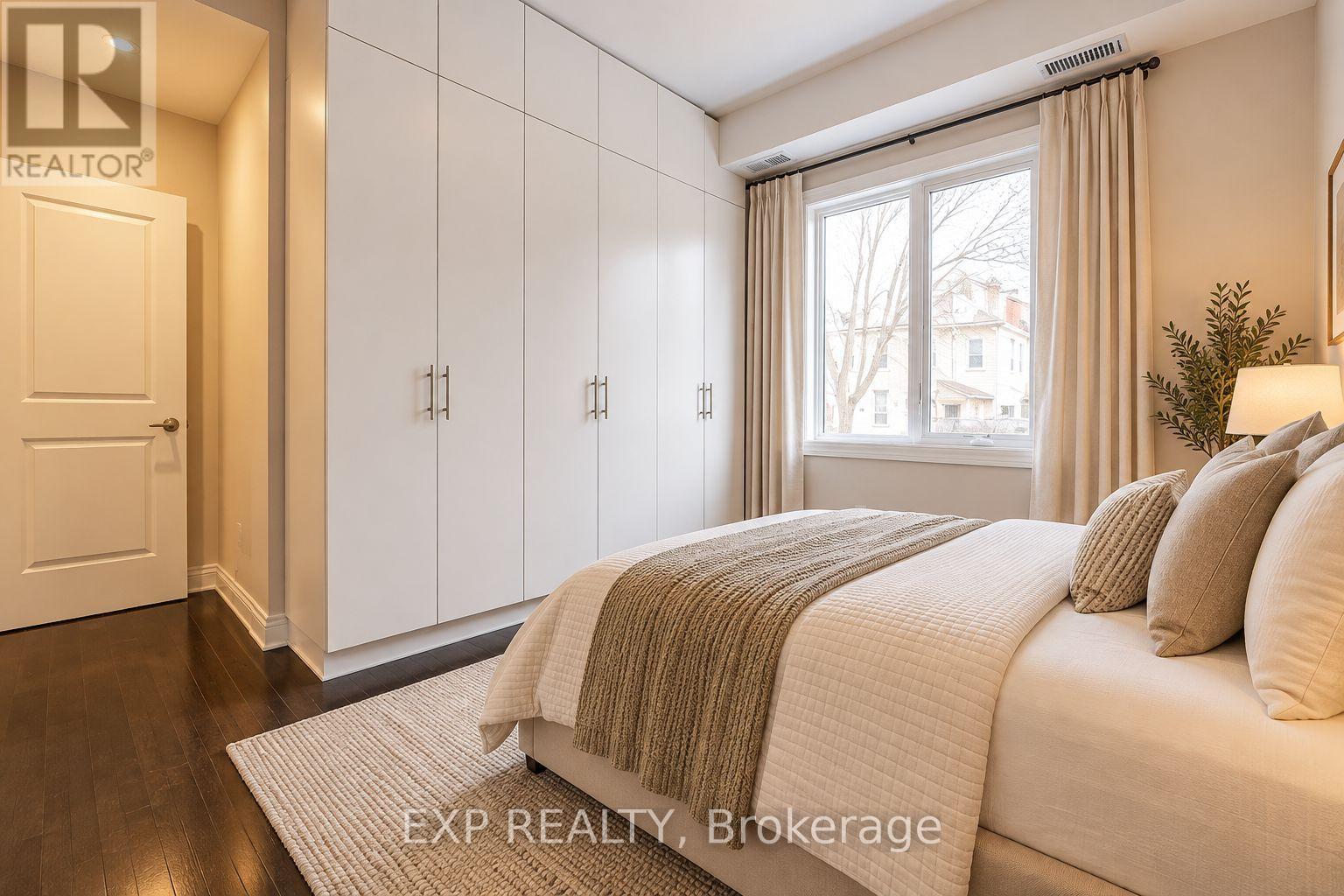 UNIT 1 - 468 ONTARIO STREET, Toronto (Moss Park) — photo 6