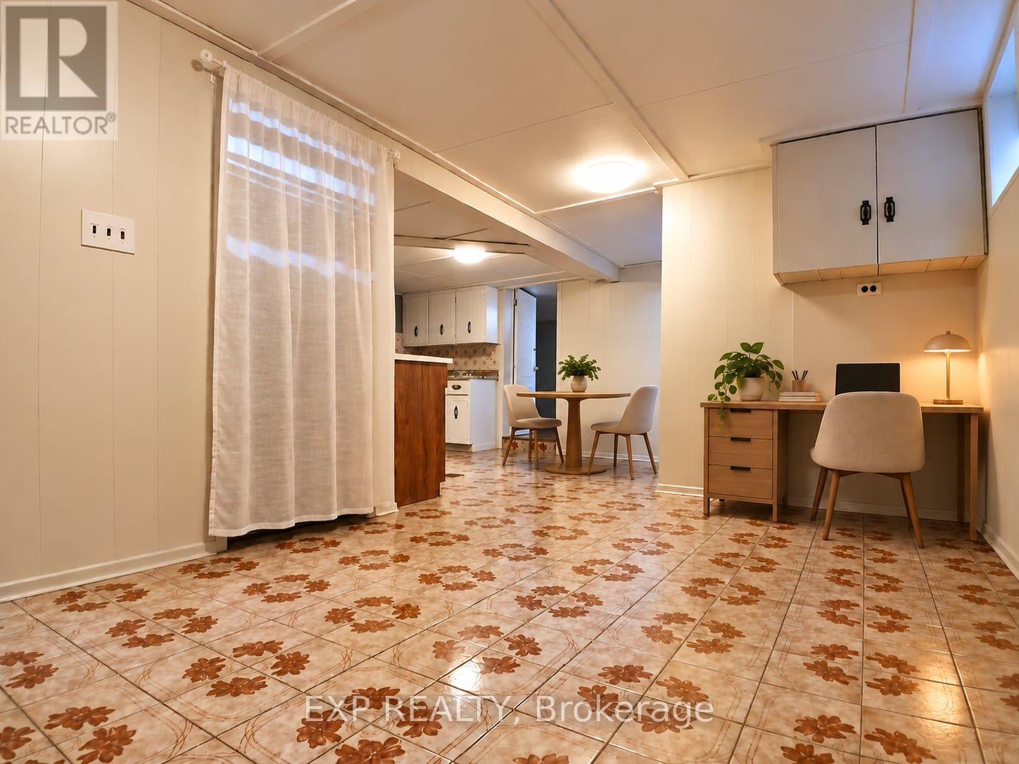 LOWER LEVEL - 310 WESTWOOD AVENUE, Toronto (East York) — photo 6