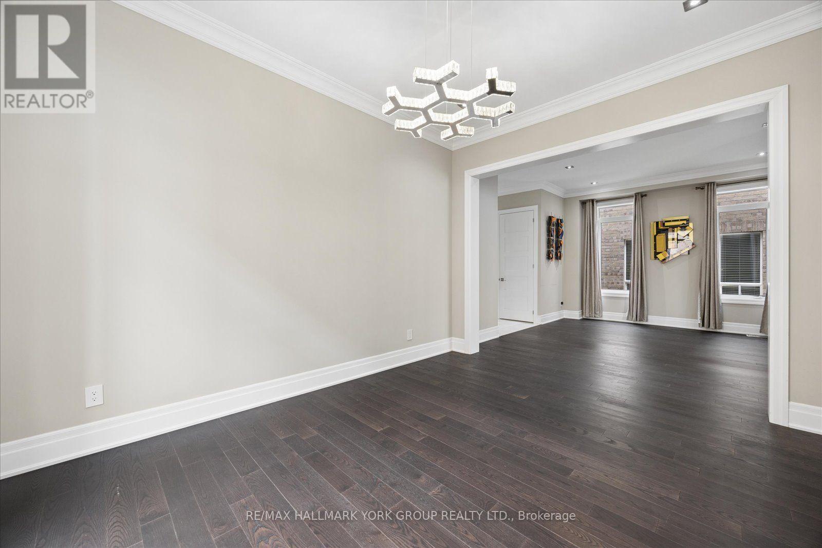 19 LAMPKIN STREET, Georgina (Sutton & Jackson's Point) — photo 10
