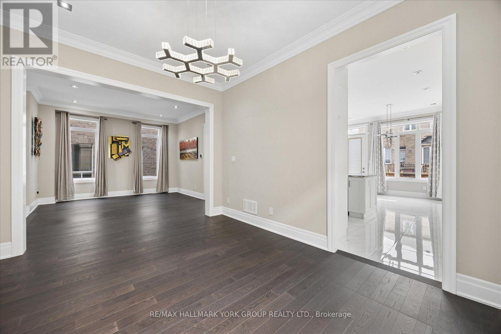 19 LAMPKIN STREET, Georgina (Sutton & Jackson's Point) — photo 9