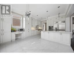 19 Lampkin Street, Georgina, ON L0E1R0 Photo 12