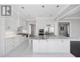 19 Lampkin Street, Georgina, ON L0E1R0 Photo 13