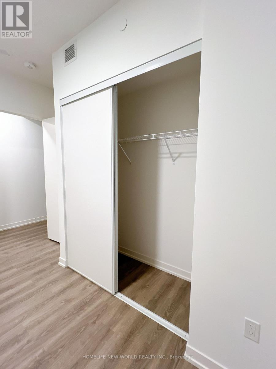 1112 - 8 INTERCHANGE WAY, Vaughan (Vaughan Corporate Centre) — photo 11