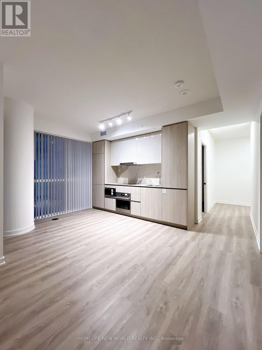 1112 - 8 INTERCHANGE WAY, Vaughan (Vaughan Corporate Centre) — photo 4