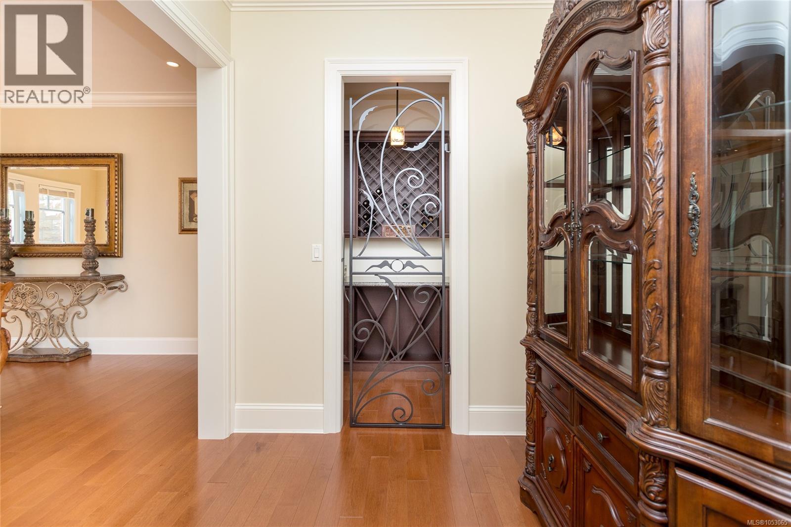  3280 Ripon Road, Oak Bay