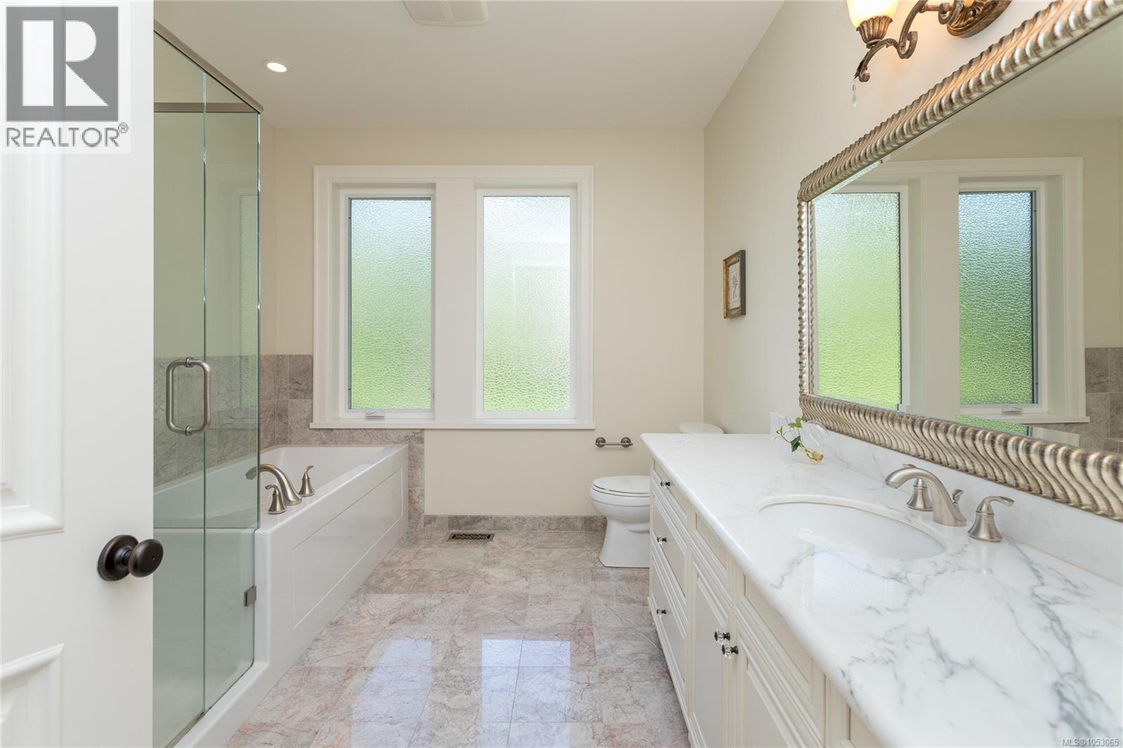  3280 Ripon Road, Oak Bay