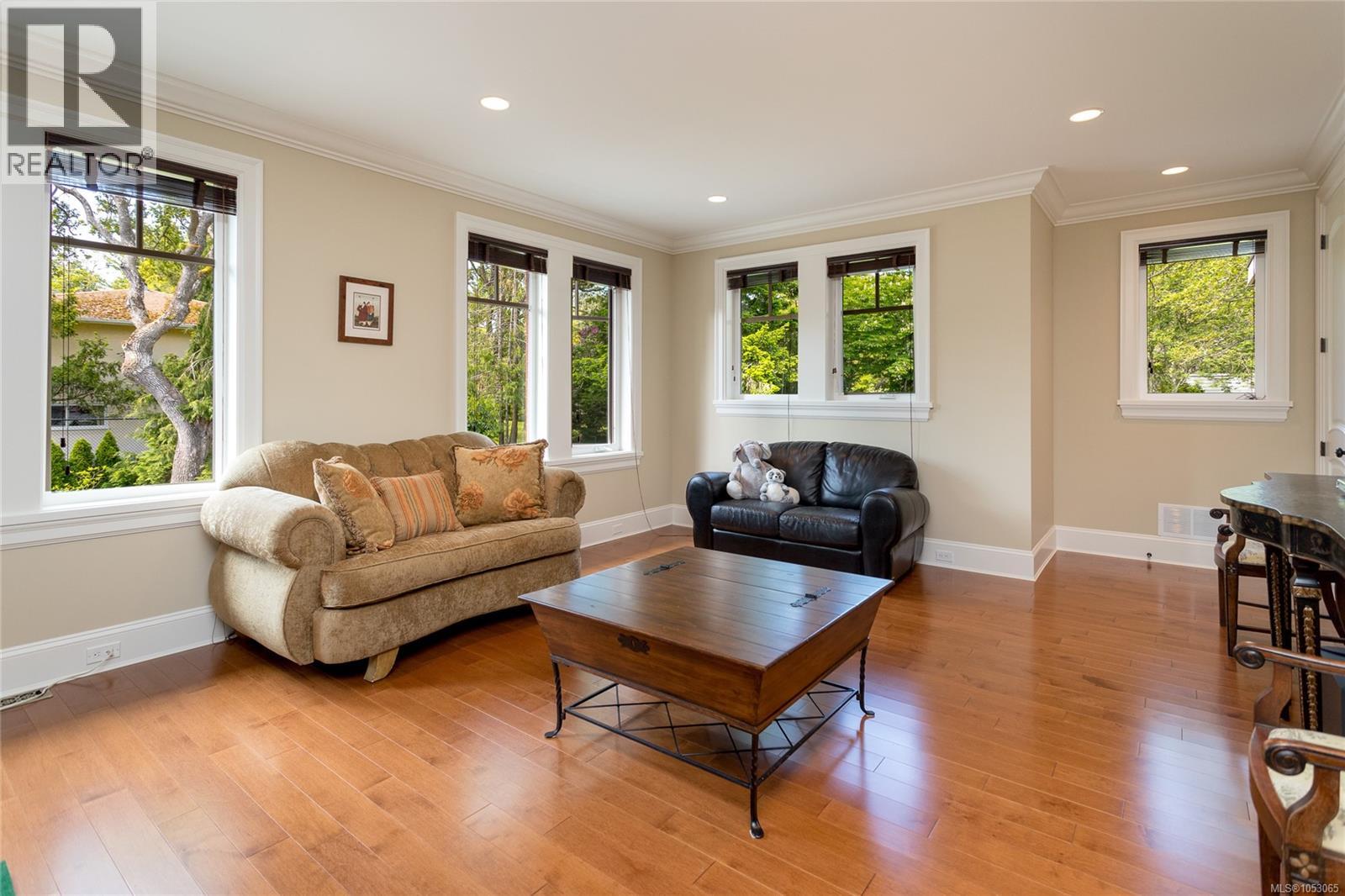  3280 Ripon Road, Oak Bay