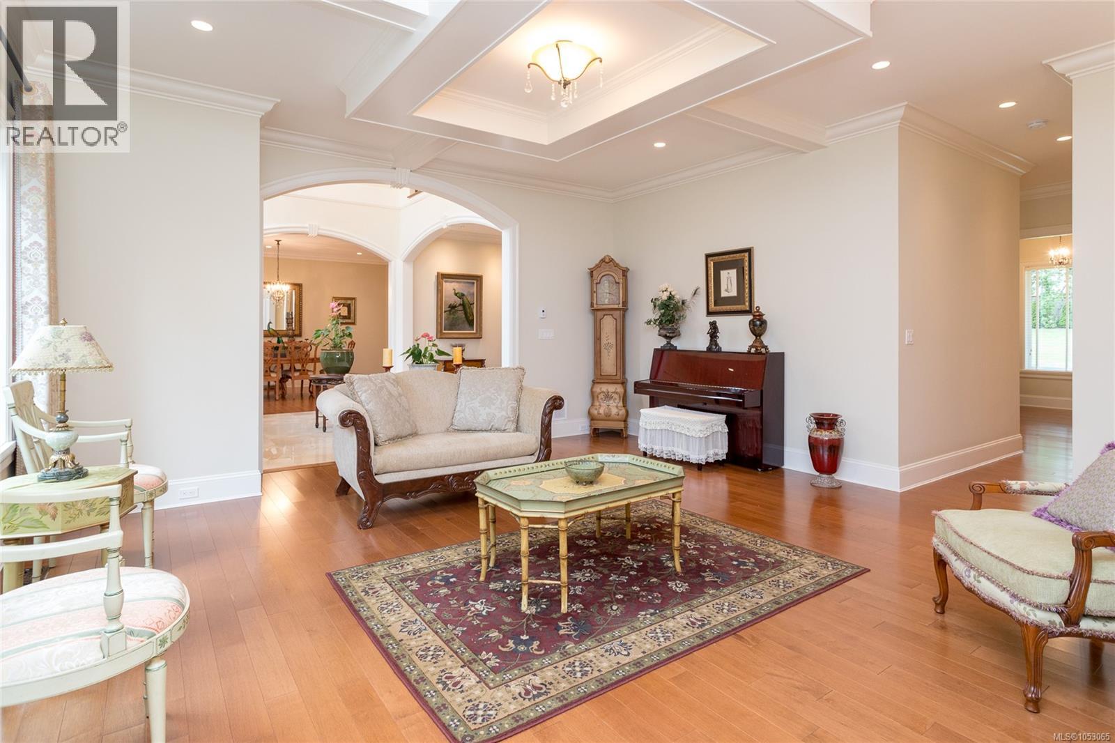  3280 Ripon Road, Oak Bay