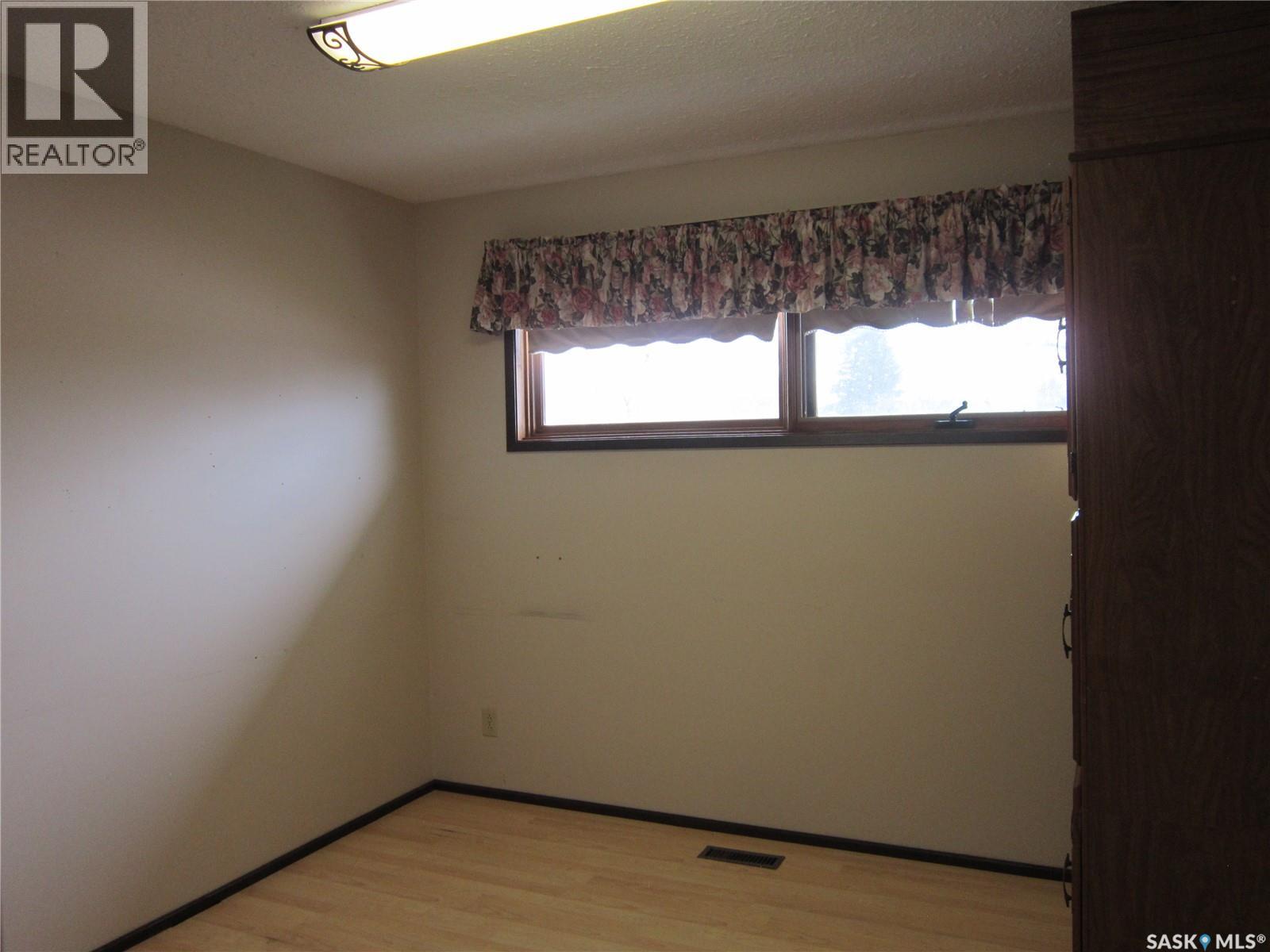 210 1st STREET N, Wakaw — photo 14