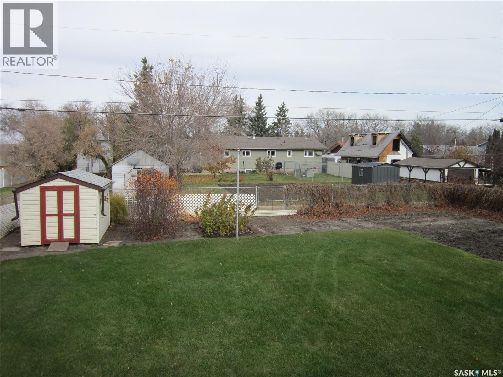 210 1st STREET N, Wakaw — photo 8