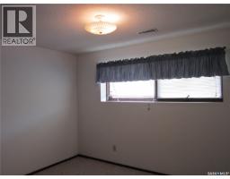 210 1st Street N, Wakaw, SK S0K4P0 Photo 23
