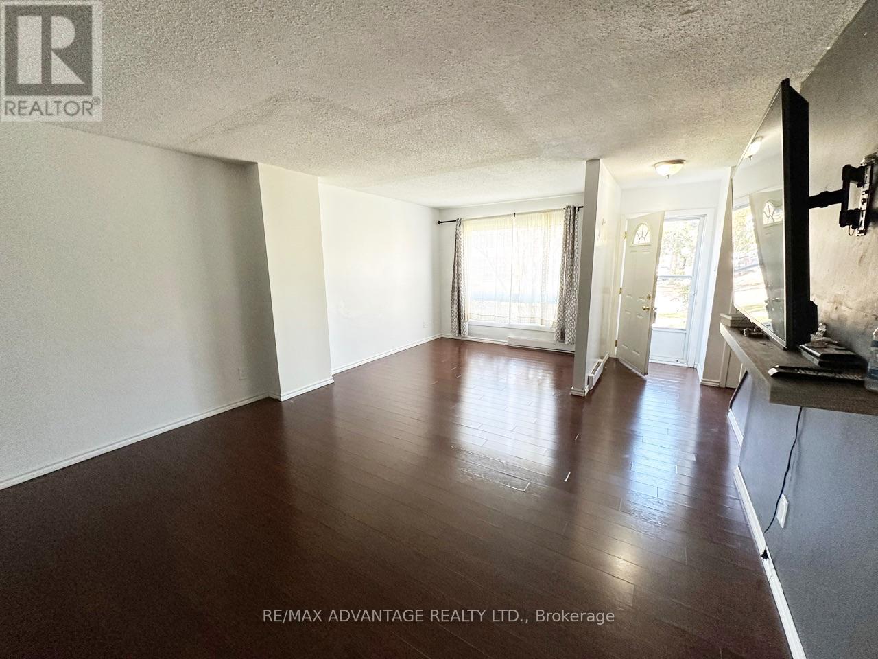 1775 Culver Unit 158 photo 4