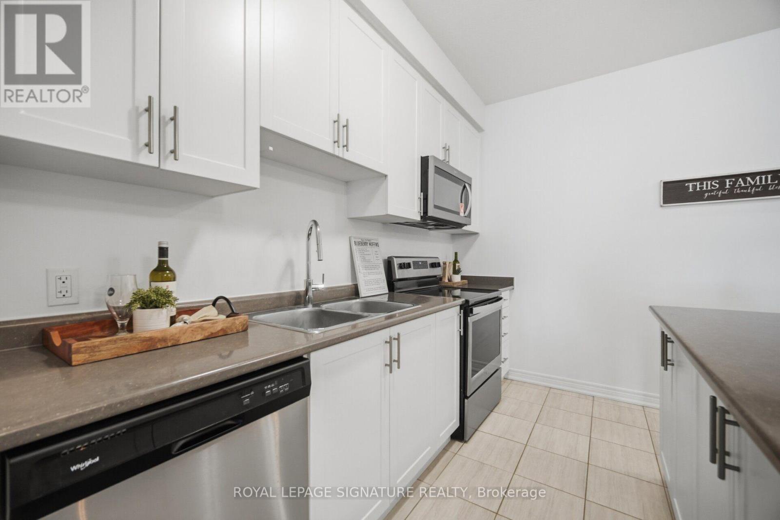 1 Ridgeside Lane, Hamilton, ON photo 11