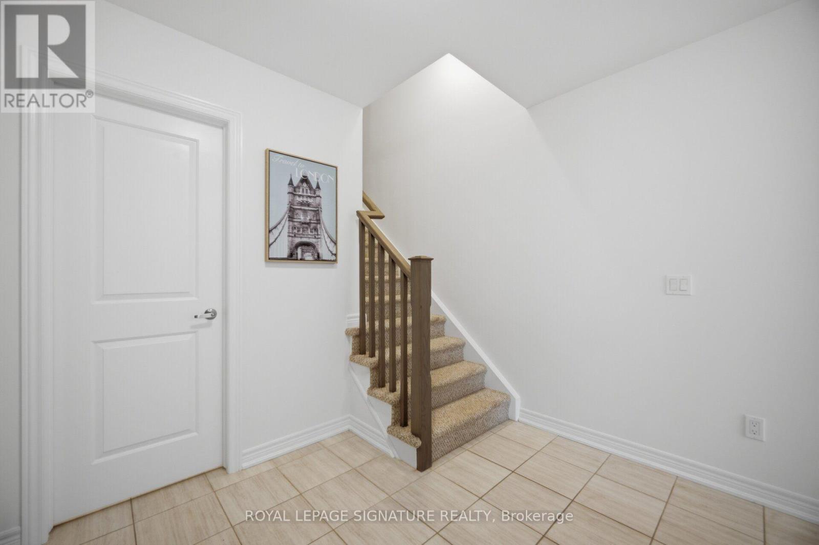 1 Ridgeside Lane, Hamilton, ON photo 7