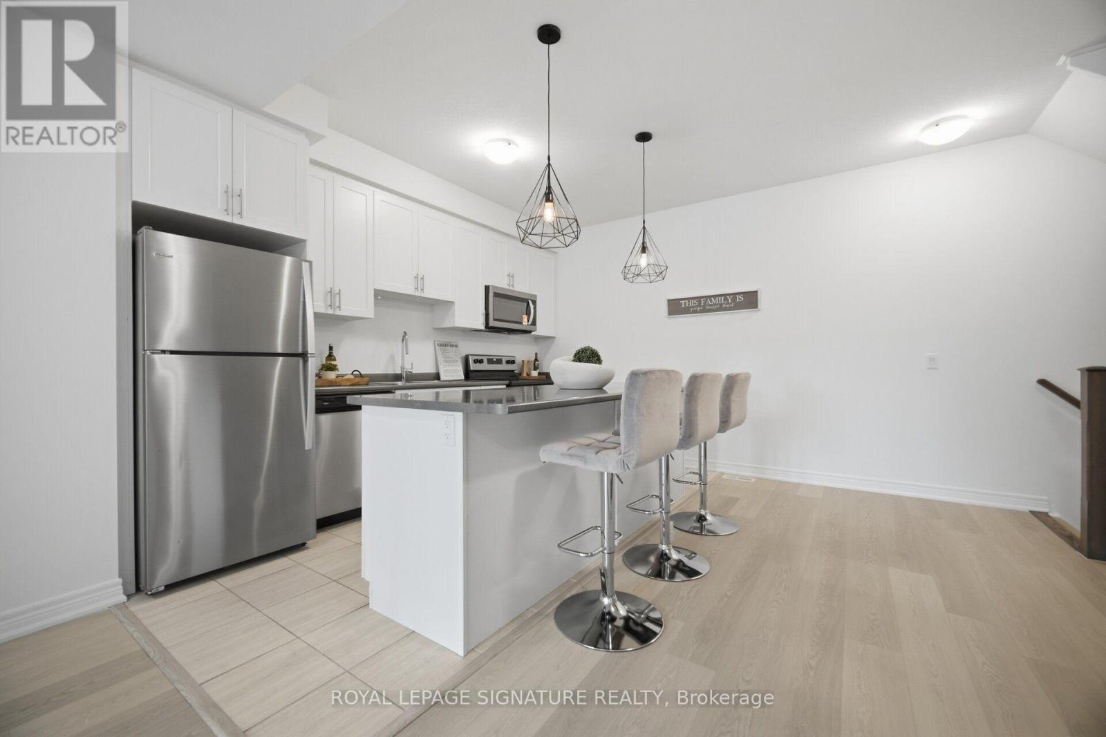 1 Ridgeside Lane, Hamilton, ON photo 9