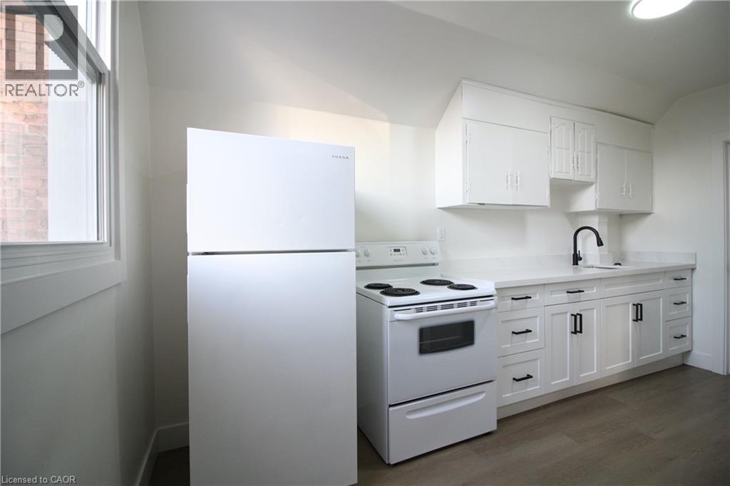 313 N WENTWORTH Street N Unit# B, Hamilton — photo 3