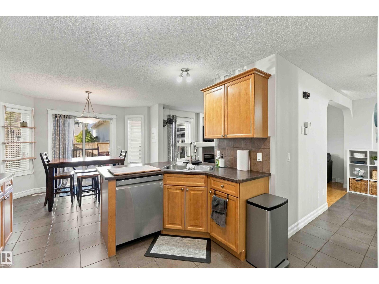 102 BOXWOOD BN, Fort Saskatchewan — photo 17