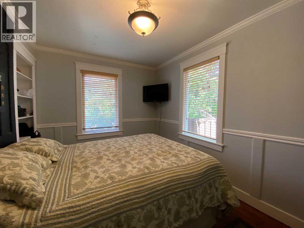13302 15 Avenue, Blairmore — photo 19