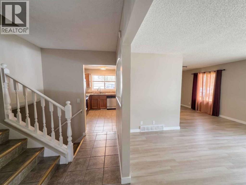 Property photograph 3 for MLS A2350547