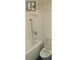 417 - 30 Tretti Way, Toronto, ON M3H0E3 Photo 8