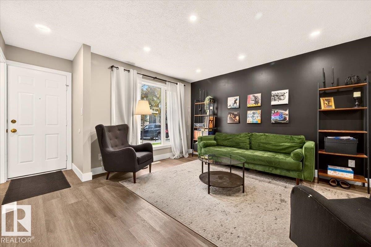 12069 162 AV NW, Edmonton — photo 2