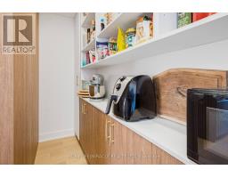 8 Laurelwood Crescent, Toronto, ON M9P1L5 Photo 19
