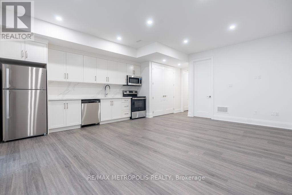 LOWER - 25 ANTONIO COURT, Toronto (Humber Summit) — photo 12