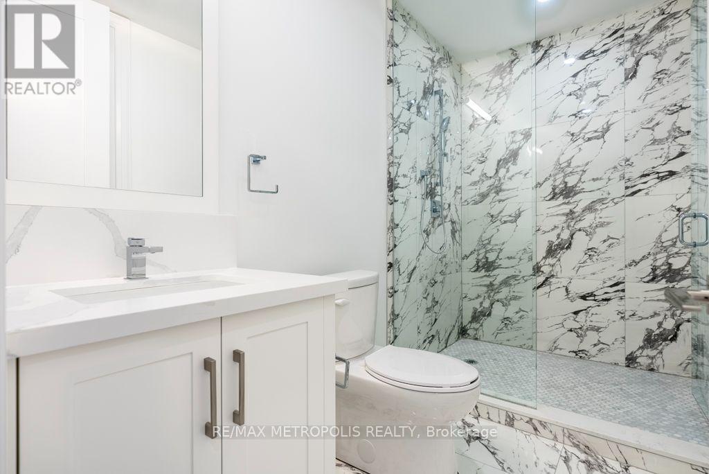 LOWER - 25 ANTONIO COURT, Toronto (Humber Summit) — photo 4