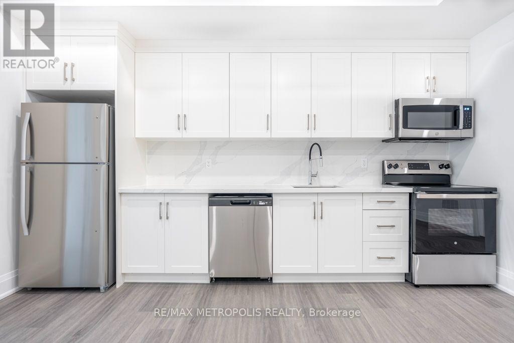 LOWER - 25 ANTONIO COURT, Toronto (Humber Summit) — photo 8