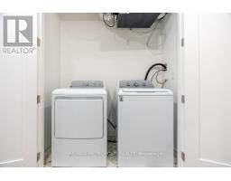 Lower - 25 Antonio Court, Toronto, ON M9L2J7 Photo 11