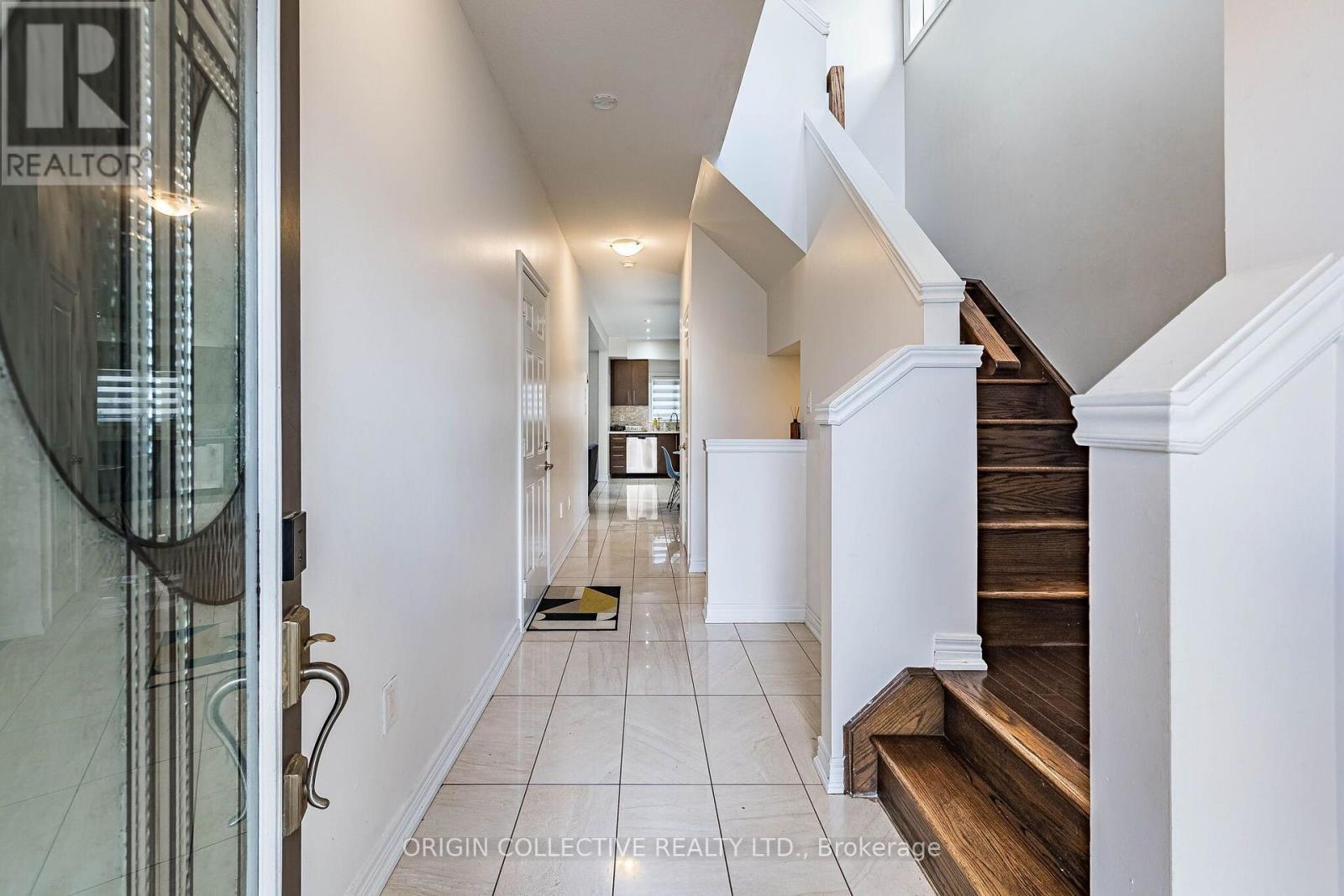 136 Westbank Trail East, Hamilton, ON photo 10
