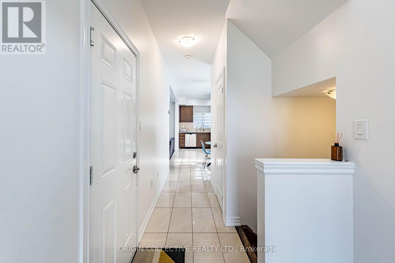136 Westbank Trail East, Hamilton, ON photo 12