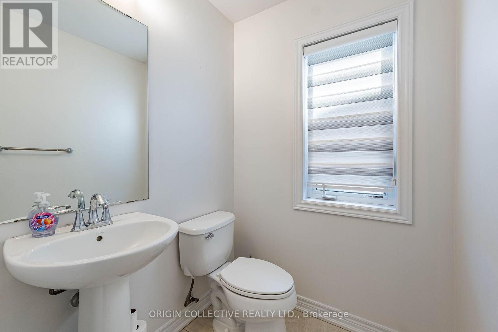 136 Westbank Trail East, Hamilton, ON photo 26
