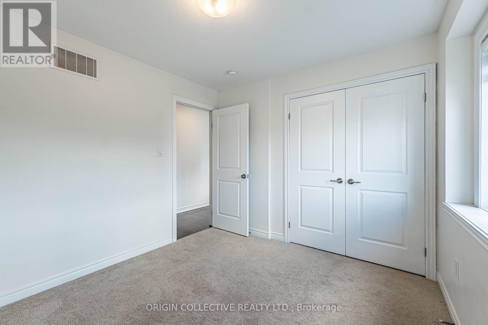 136 Westbank Trail East, Hamilton, ON photo 34