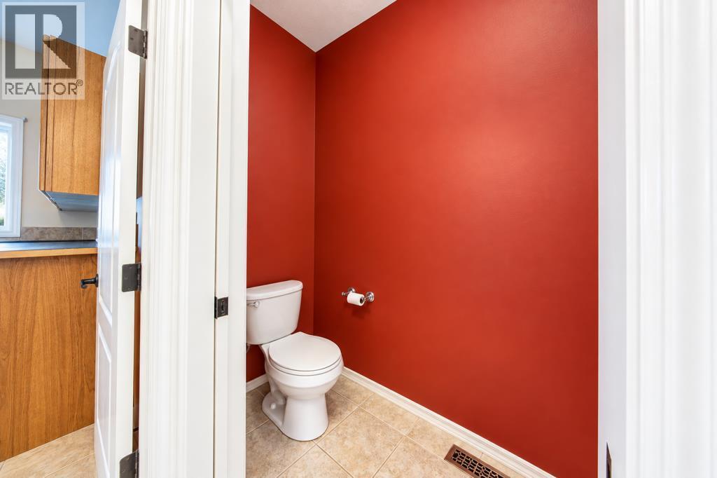 80 Irving Crescent, photo 21 of 45