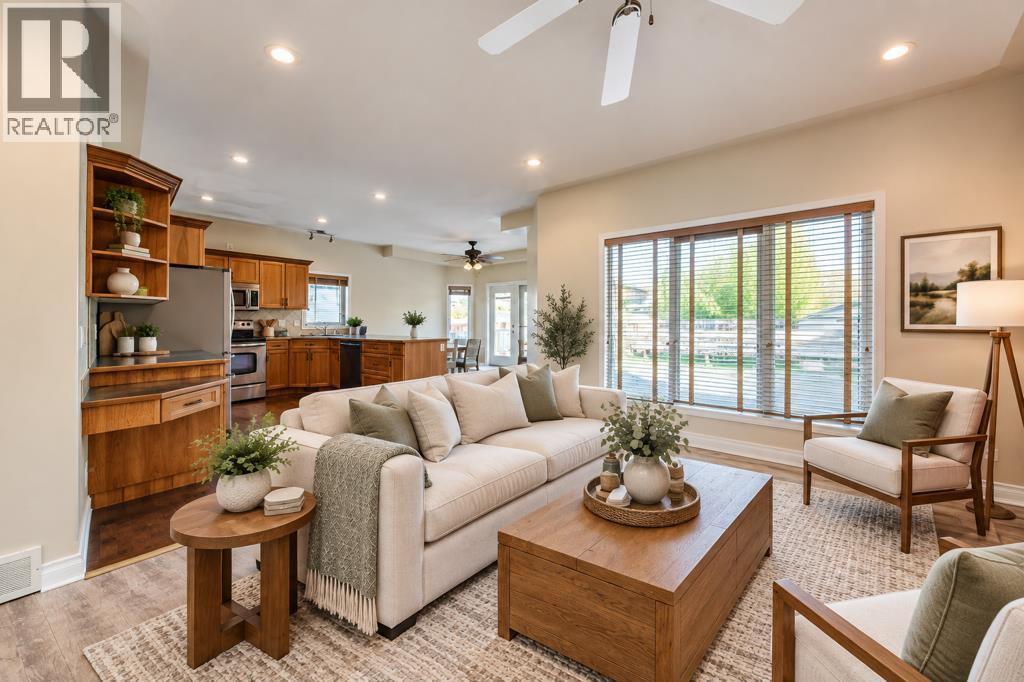 80 Irving photo 5