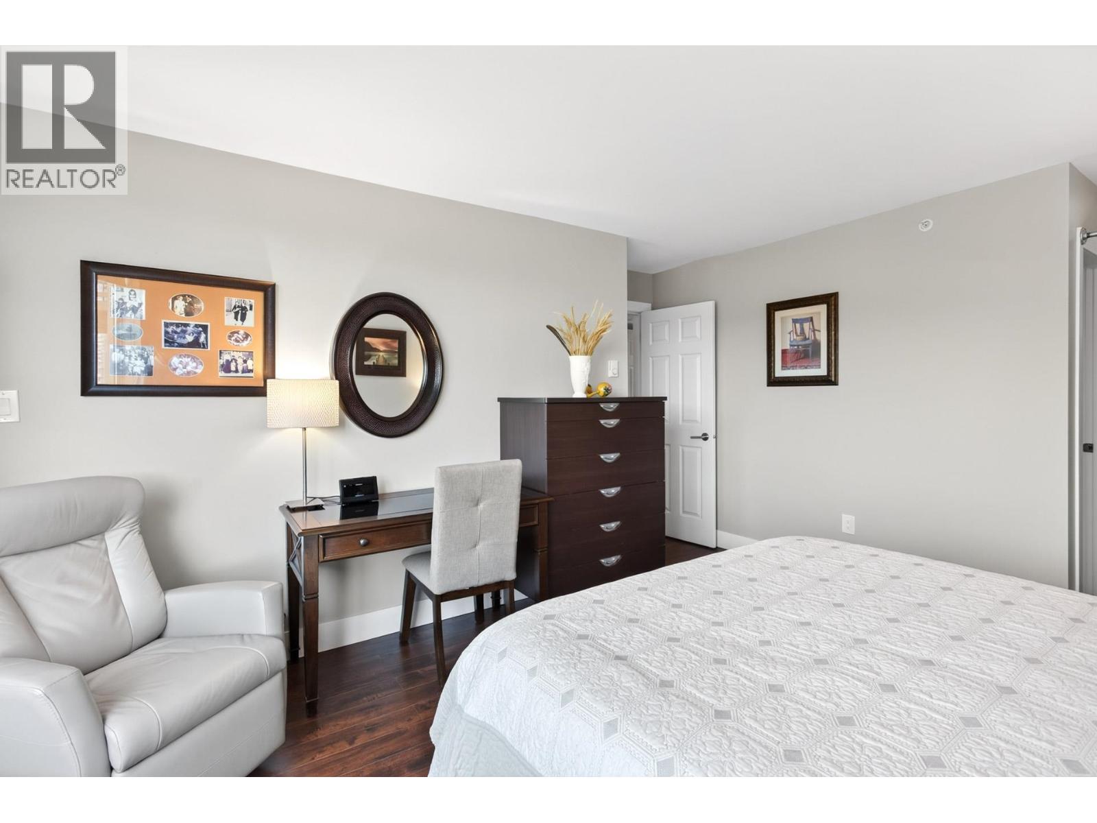 2 Bed, 2 Bath House for Sale in Coquitlam – 1401 1199 EASTWOOD STREET, Coquitlam – MLS# R3178295 - Image 27